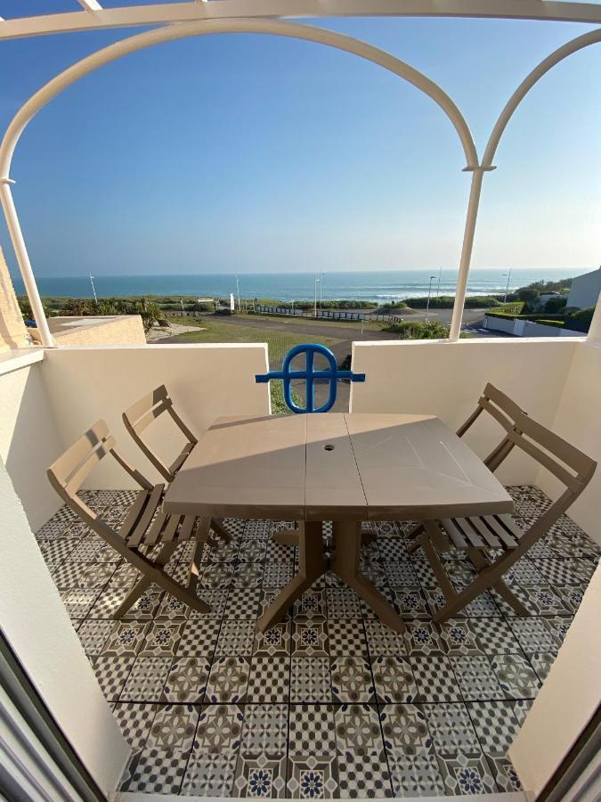 Appartement 4 personnes vue sur Mer La Pironnière Extérieur photo